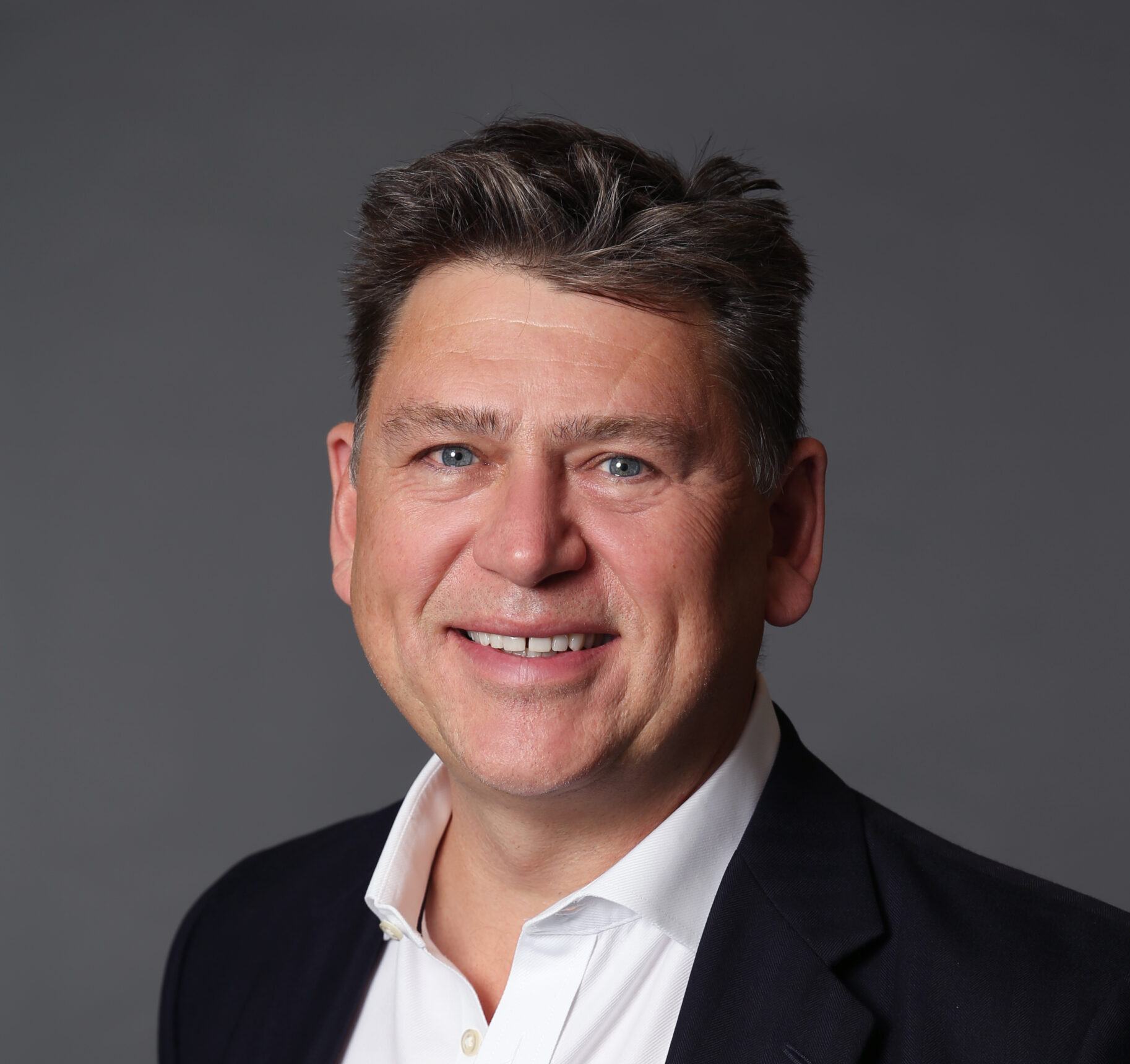 Sidley London hiring spree continues with Weil funds trio as Paul Weiss takes two more A&O partners